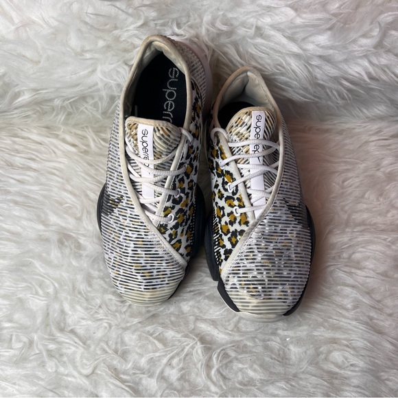 Nike Women’s Air Zoom SuperRep 2 'Leopard' Sneakers Size 6.5 US - Picture 4 of 17